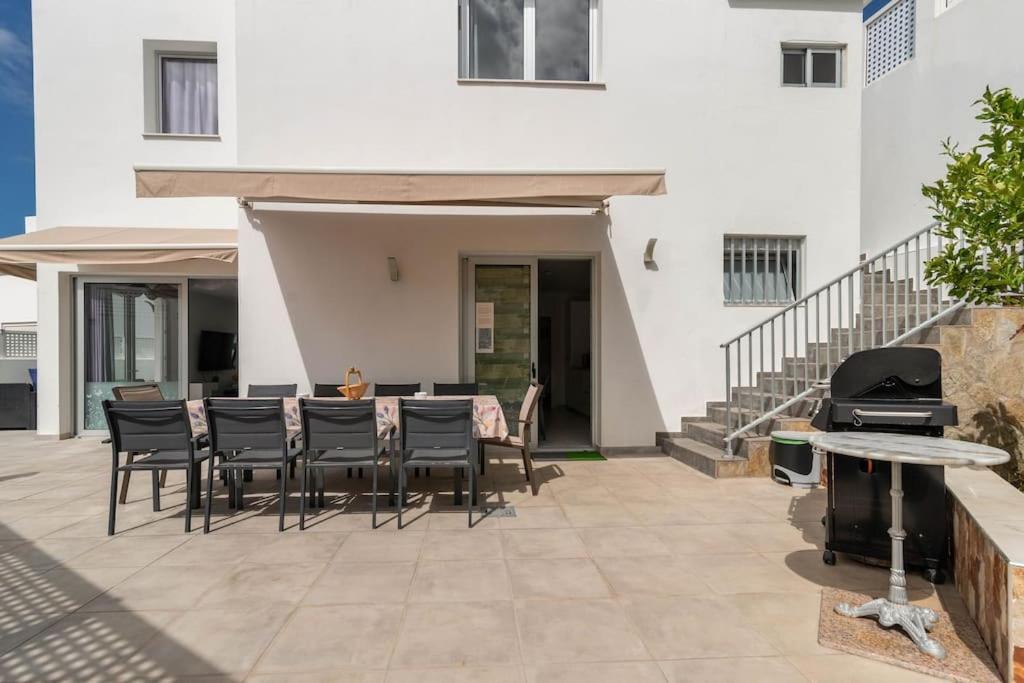 Big Villa Tauro With Private Heated Saltwater Pool & Jacuzzi & Bbq & Game Room & Arcade Games Mogán Exteriör bild